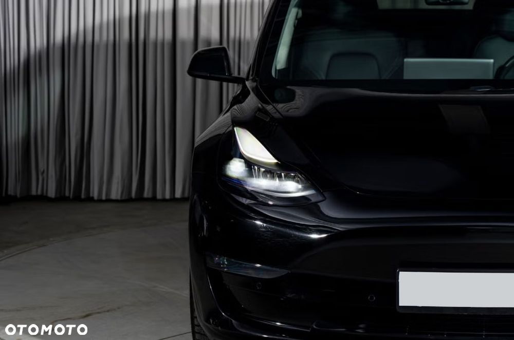 Tesla Model 3 Langstreckenbatterie Allradantrieb Dual Motor - 9