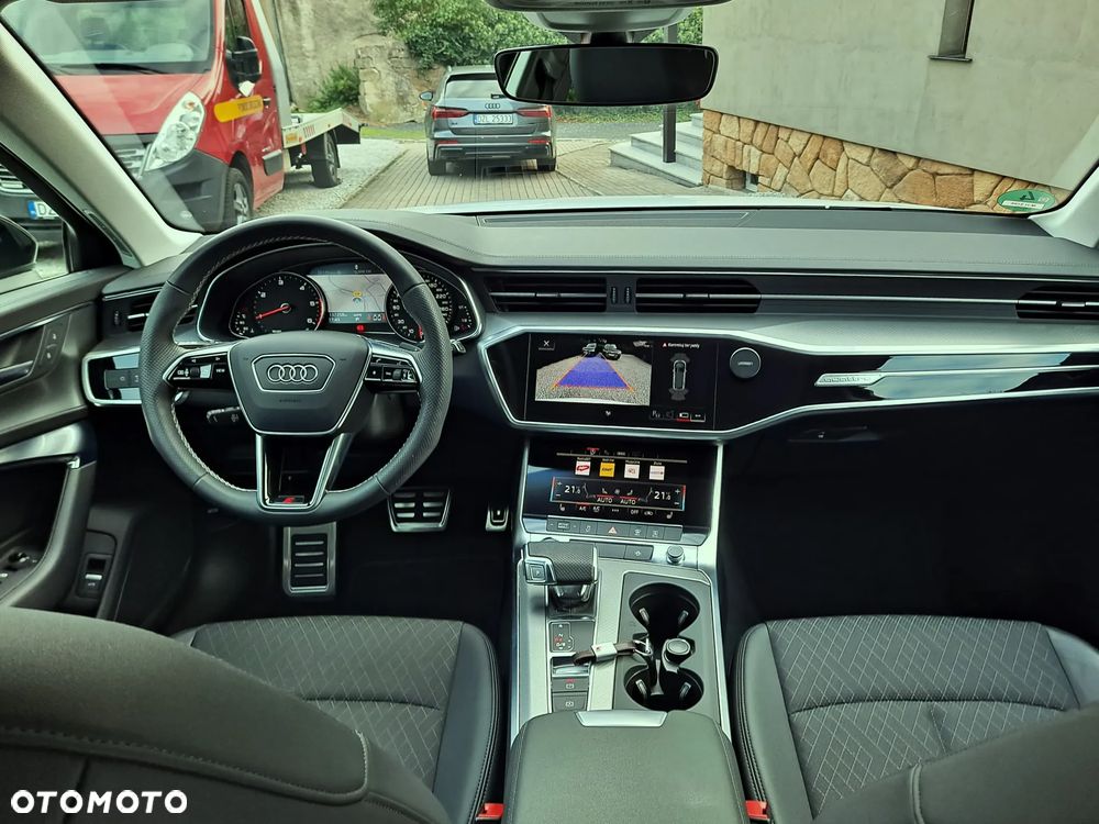 Audi A6 Avant 40 TDI quattro S tronic S line - 28