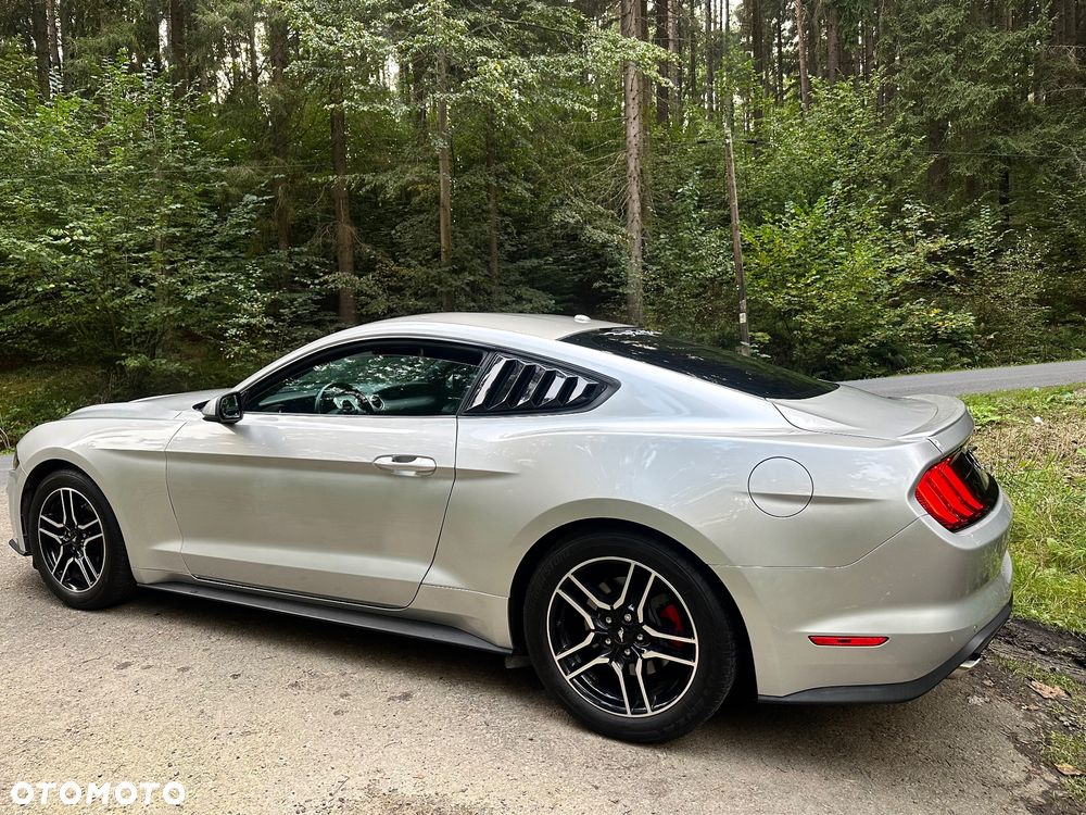 Ford Mustang 2.3 EcoBoost - 6
