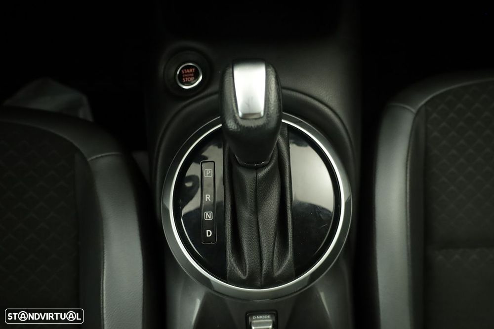 Nissan Juke 1.0 DIG-T N-Connecta DCT - 14