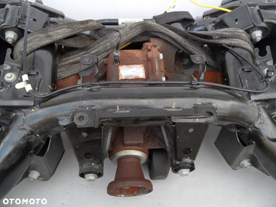 MOST TYŁ RANGE ROVER III 3.6D L322 3.54 - 1