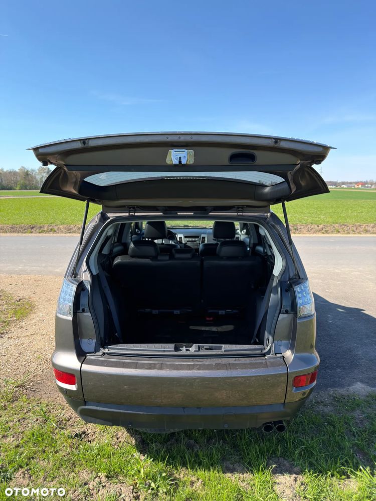 Mitsubishi Outlander 2.0 DID Intense - 6