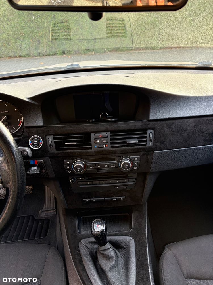 BMW Seria 3 - 12
