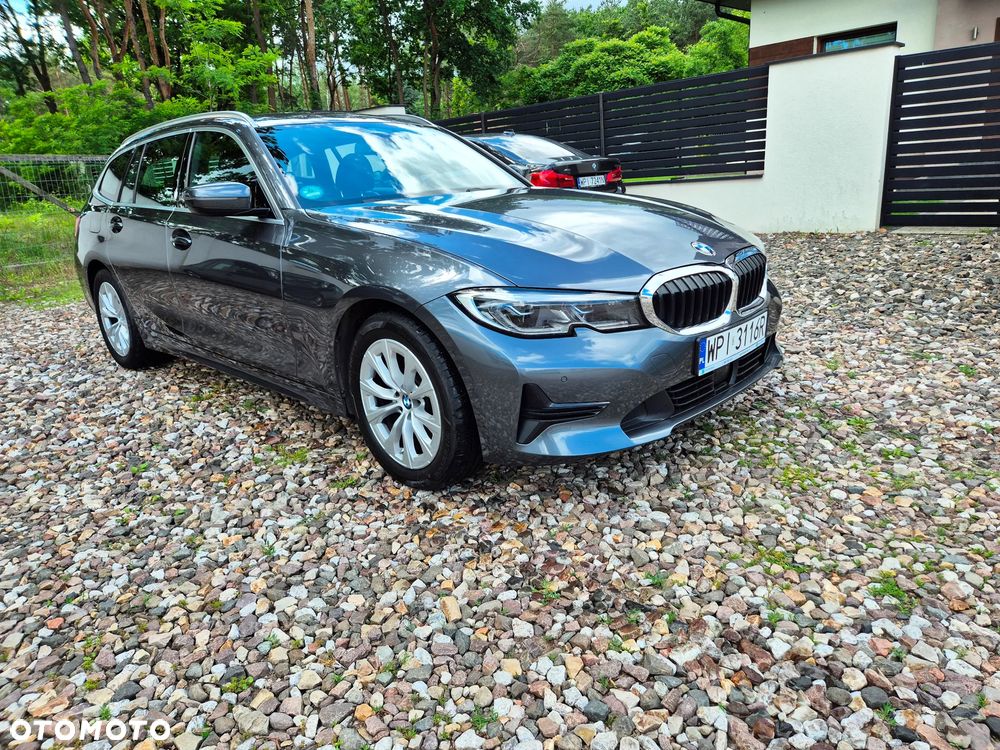 BMW Seria 3 320d xDrive Advantage sport - 2
