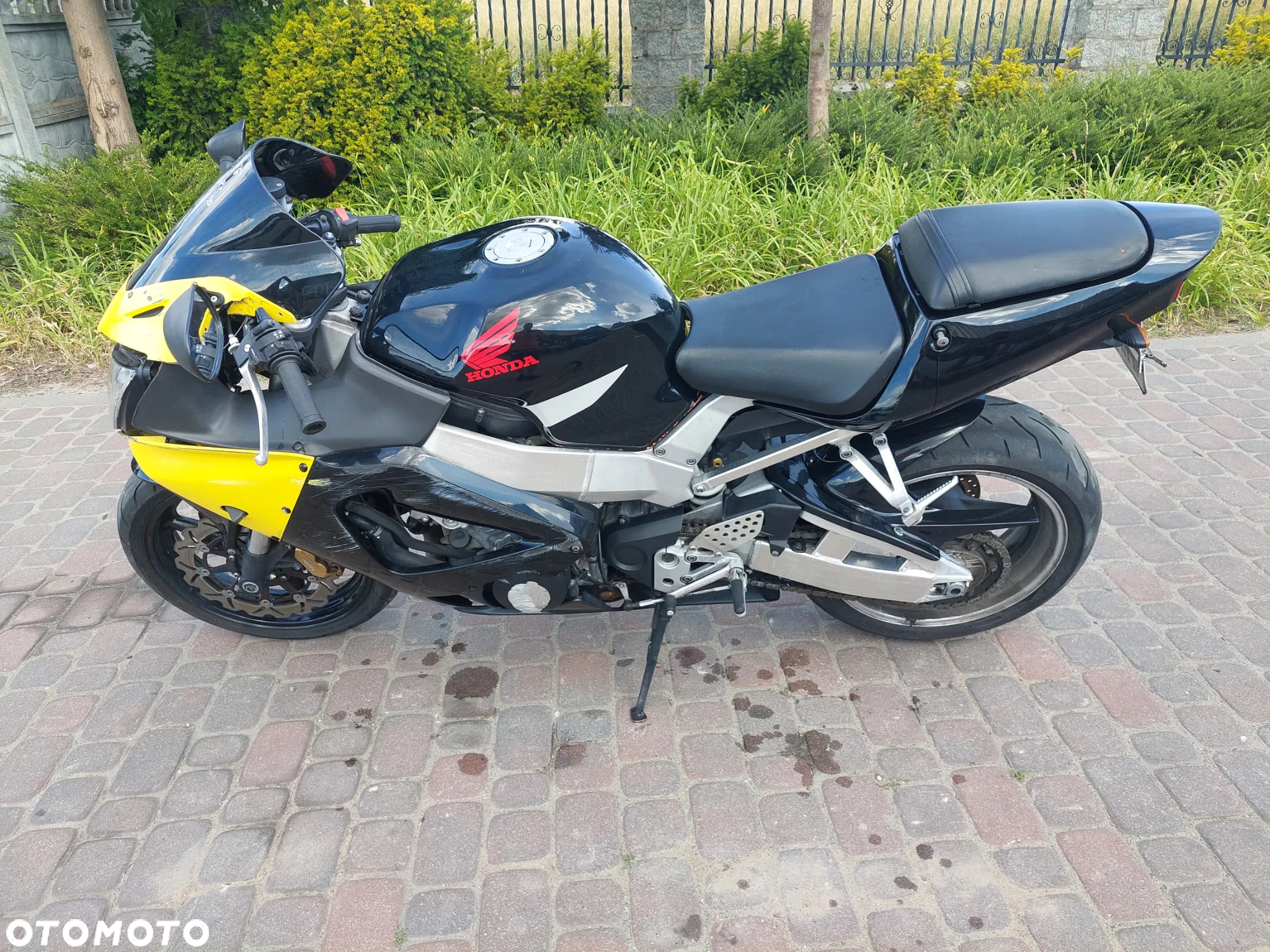 Honda CBR - 2