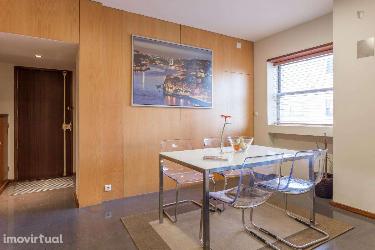Apartamento com 1 quartos - localizado em Massarelos Porto - Grande imagem: 5/18