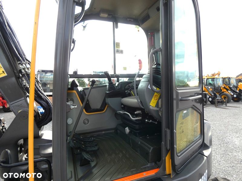 Volvo ECR88D ROTOTILT OILQUICK / Z Niemiec / 5262mtg / - 14