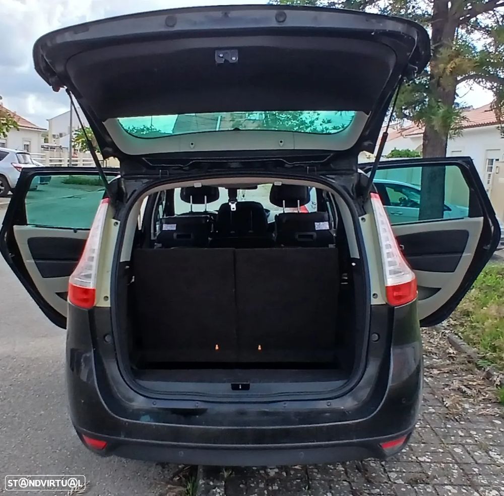 Renault Grand Scénic 1.5 dCi Dynamique S 7L - 8