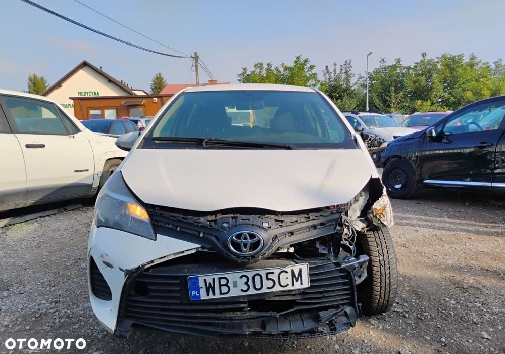 Toyota Yaris - 17