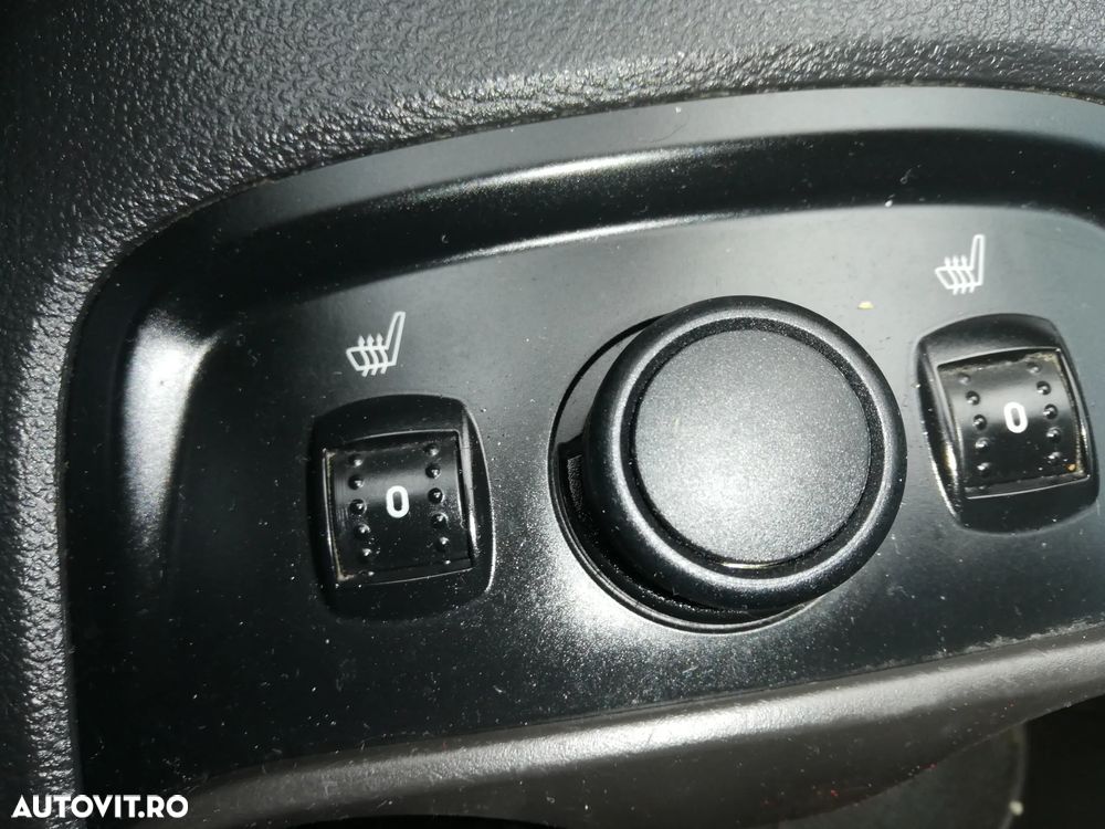 Ford Focus 1.6 TDCI 90 CP Trend - 9