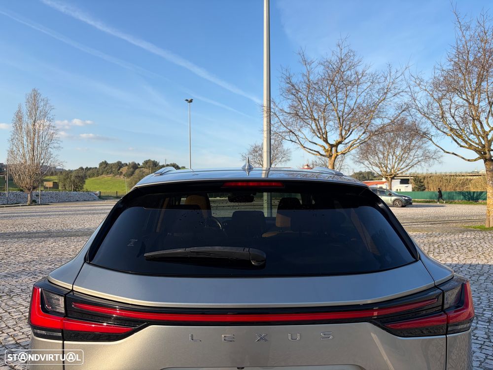 Lexus NX 450h+ Executive+ - 9