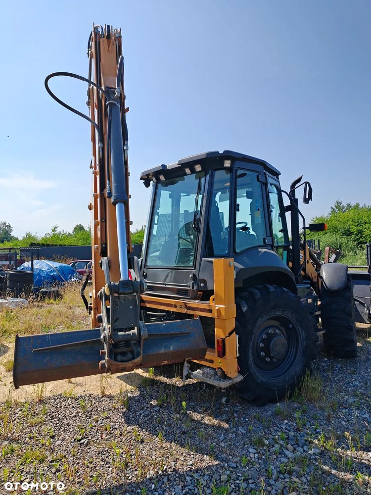 Case 695SV - 5
