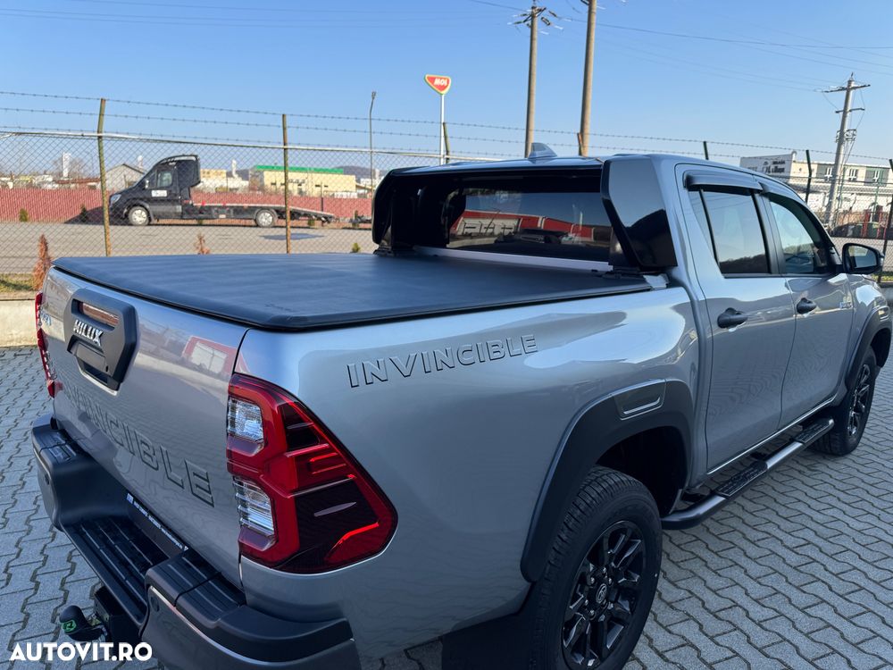 Toyota Hilux 4x4 Double Cab MHEV Autm. Invincible - 18