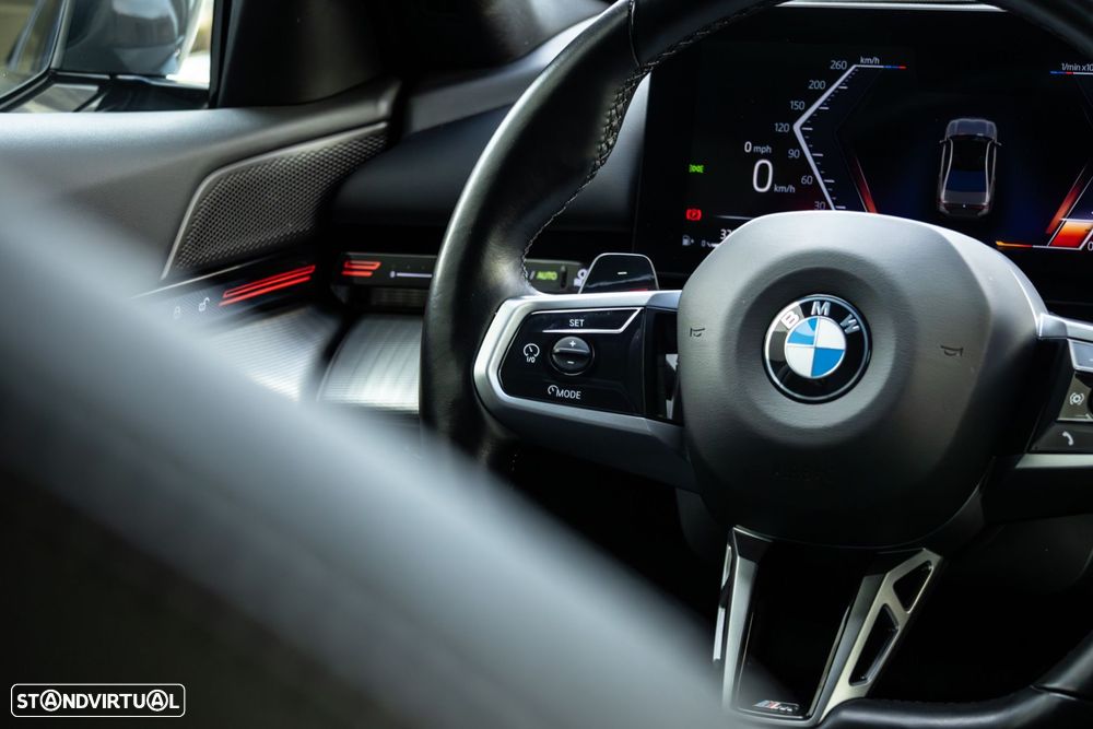 BMW 520 d Pack Desportivo M - 17