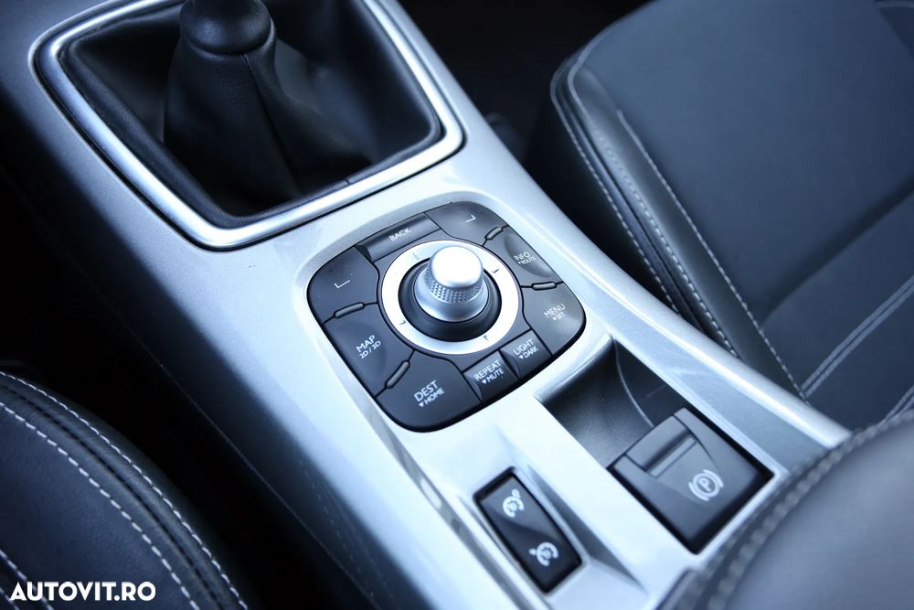 Renault Laguna dCi 110 FAP Limited - 13