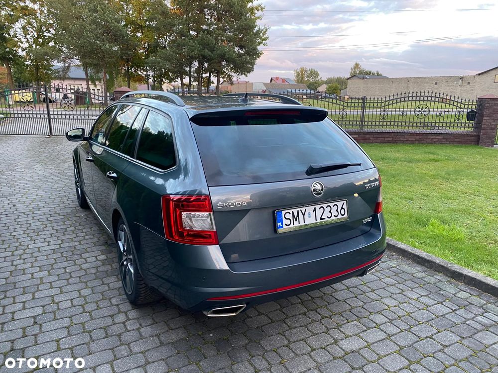 Skoda Octavia 2.0 TDI (Green tec) DSG RS - 17
