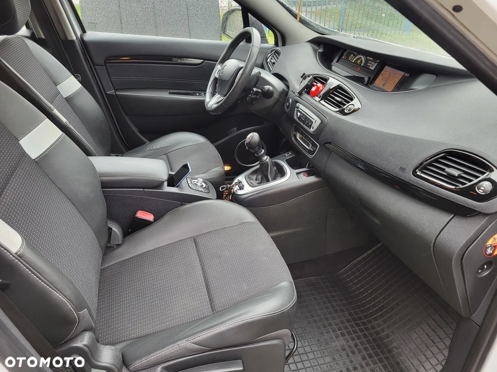 Renault Scenic 1.5dCi TomTom Edition - 18