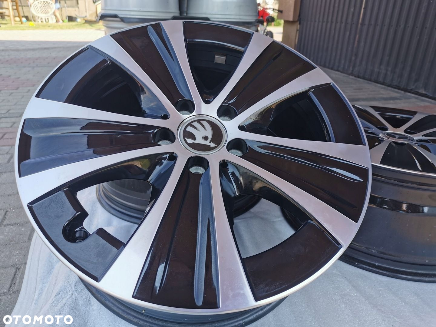 felgi 18 5x112 skoda superb kodiaq yeti Enyaq - 2