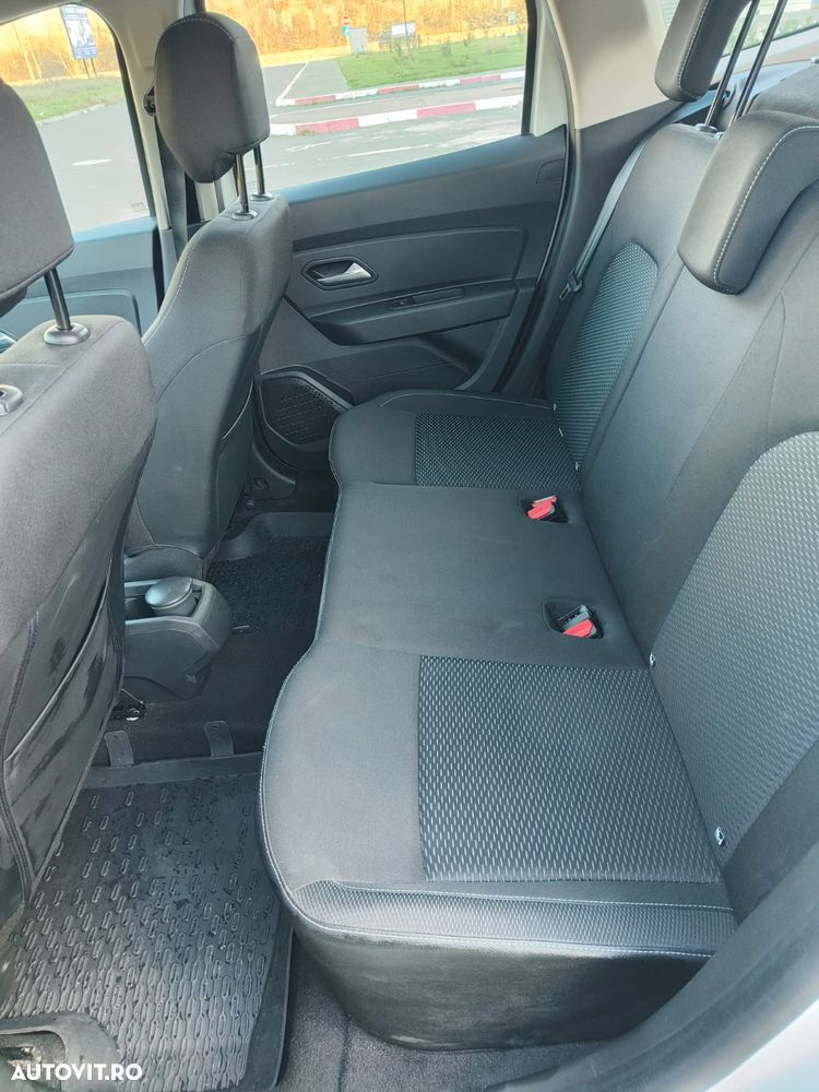 Dacia Duster 1.5 dCi 4WD Comfort - 6