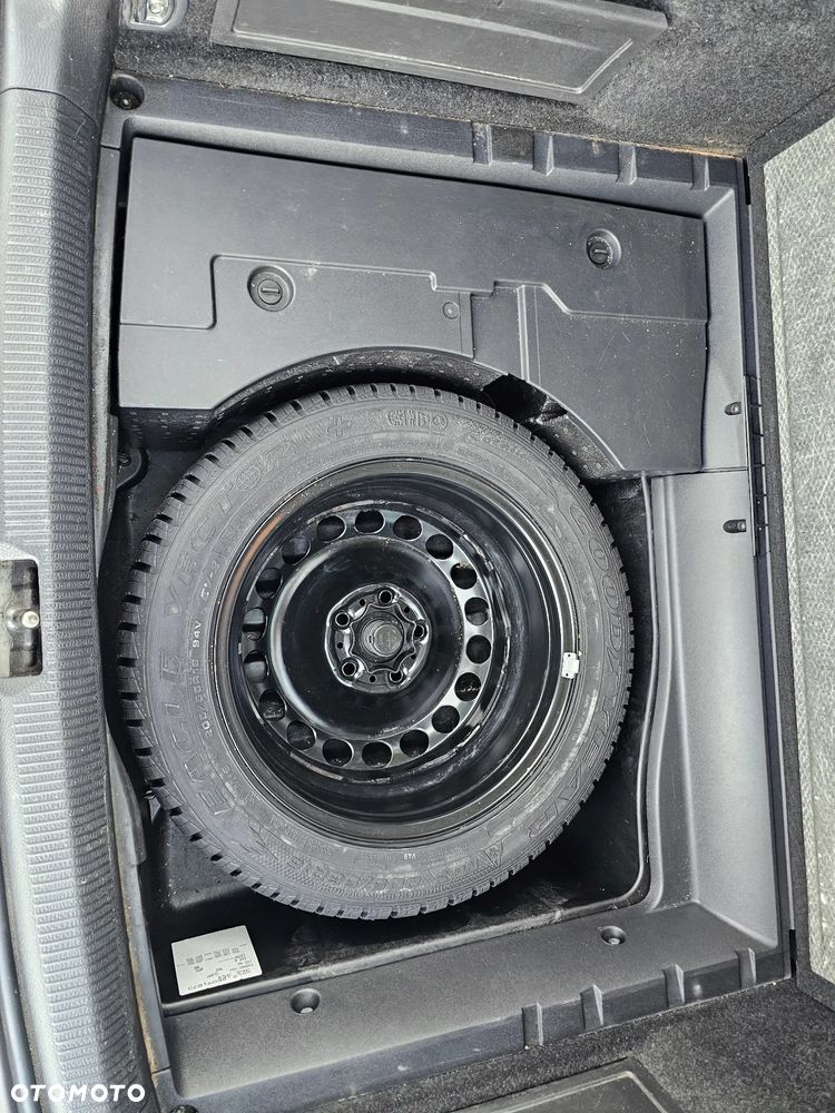 Volkswagen Passat - 40