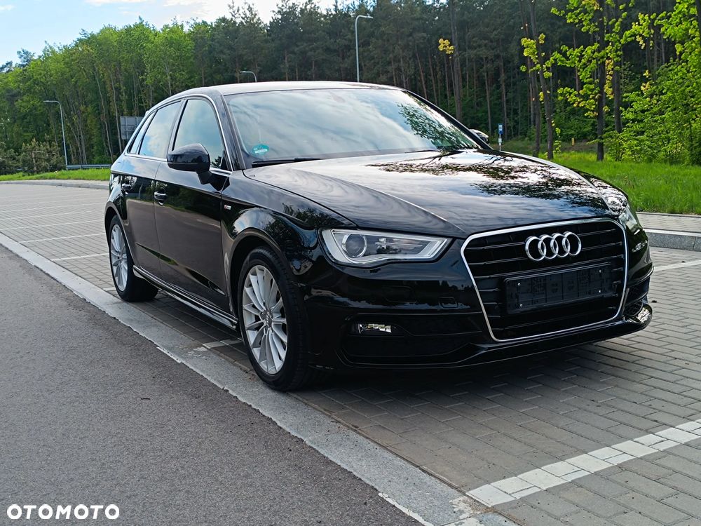 Audi A3 Sportback 1.4 TFSI S line Sportpaket - 4