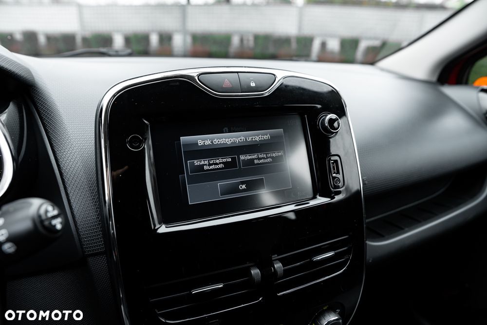 Renault Clio TCe 90 Limited - 38