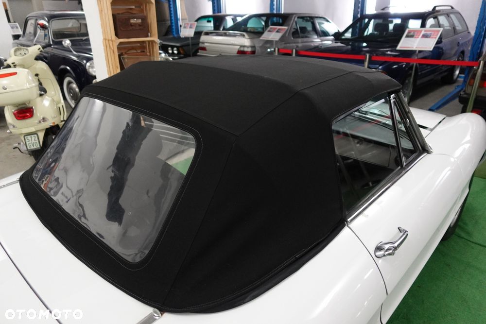 Alfa Romeo Spider - 10