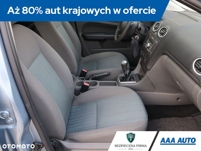 Ford Focus - 10