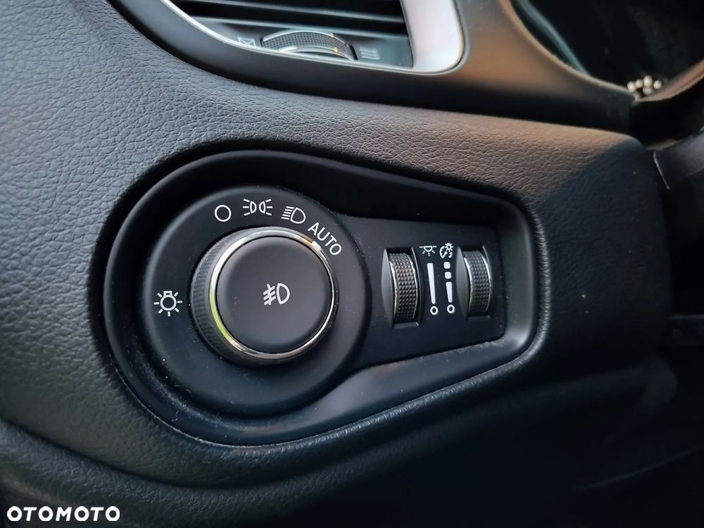 Jeep Renegade - 9