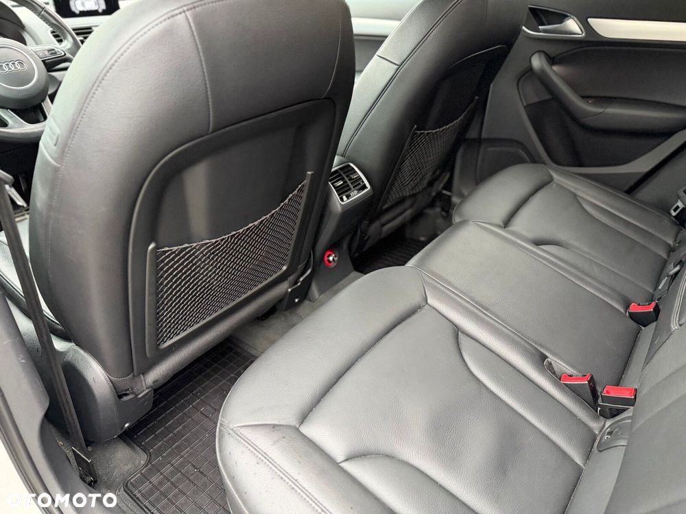 Audi Q3 1.4 TFSI S tronic - 15