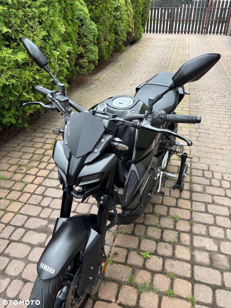 Yamaha MT - 11