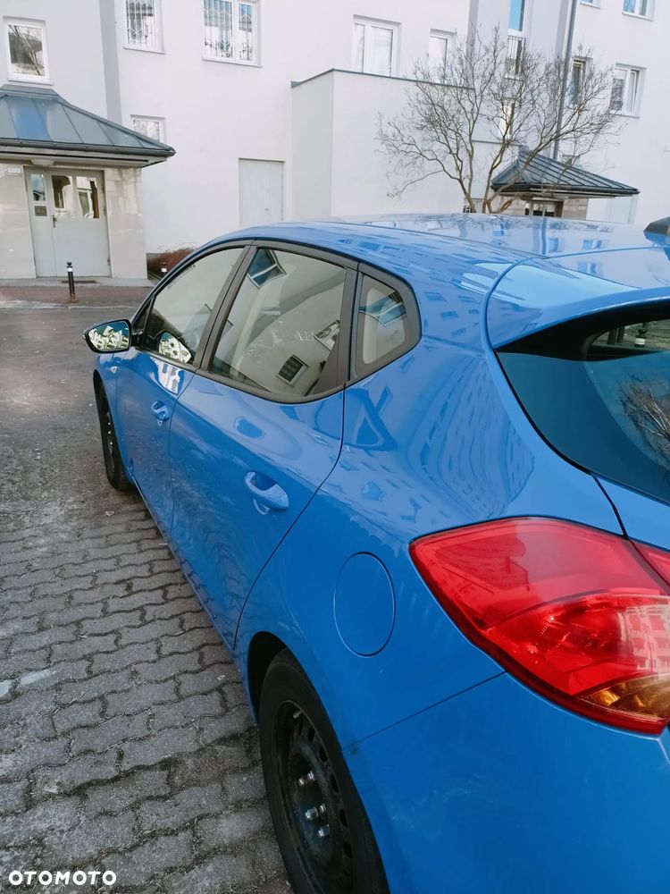 Kia Ceed 1.4 CRDi L - 14