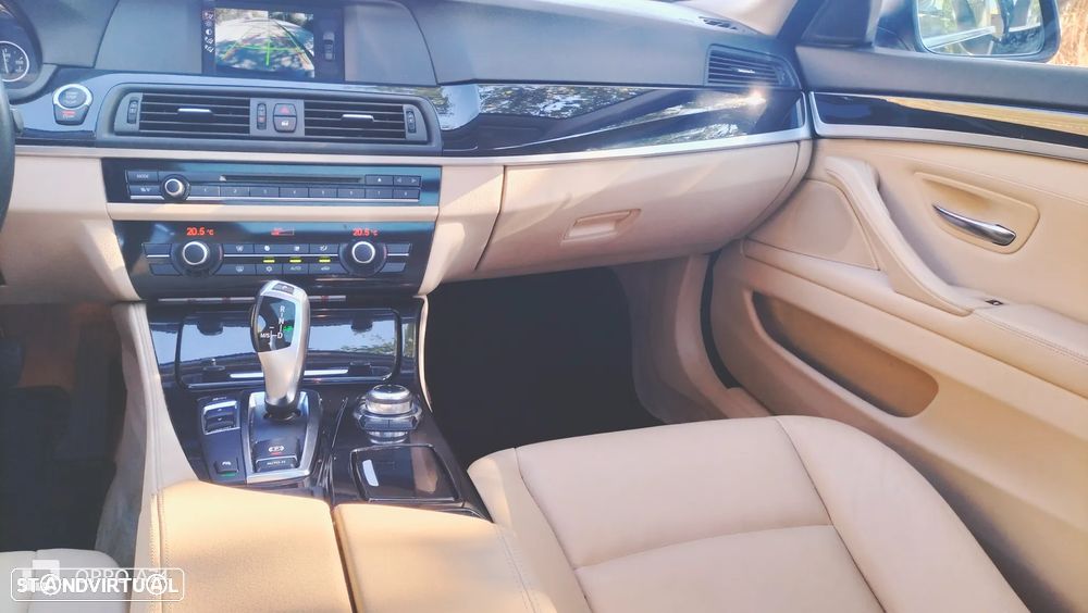 BMW 520 d Exclusive Auto 129g - 18