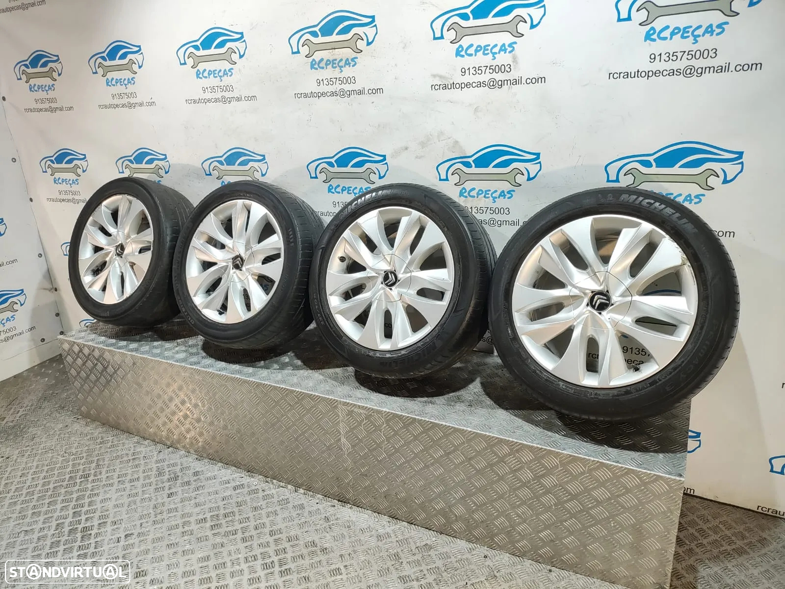 - Jantes 17 Polegadas Originais Citroen - 4x108 - 9670292277 - DS5 DS3 225 50 17 - 6