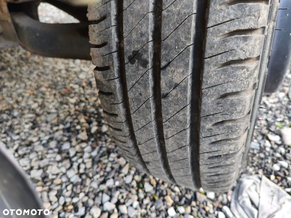 Nissan Cabstar NT400 35.13 - 24