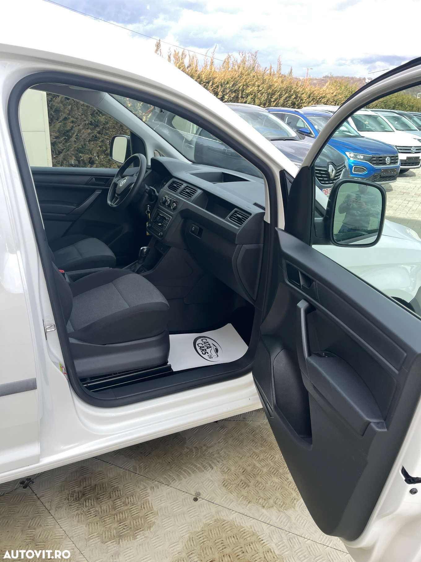Volkswagen Caddy Maxi 2.0TDI  DSG  2CULISANTE - 22