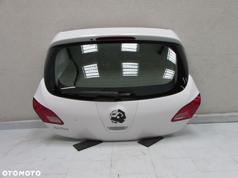 OPEL ASTRA IV J LIFT FL 09-15 KLAPA BAGAZNIKA TYL SZYBA KPL Z40R DO ZALOZENIA - 1