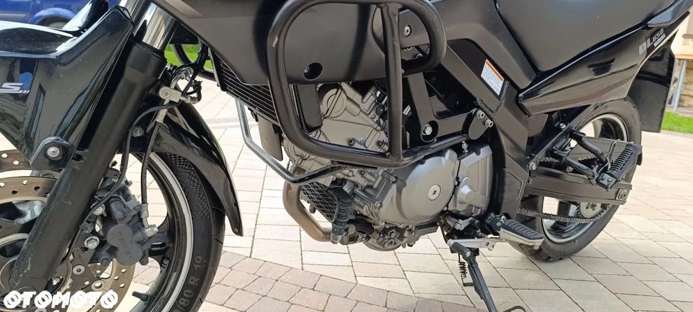 Suzuki V-STROM - 38