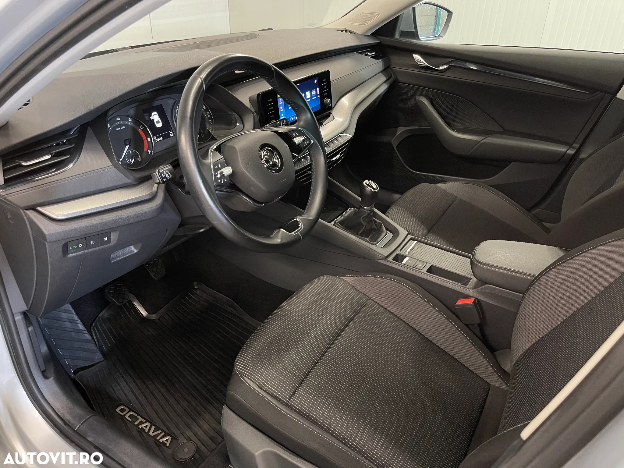 Skoda Octavia 1.5 TSI Ambition - 5