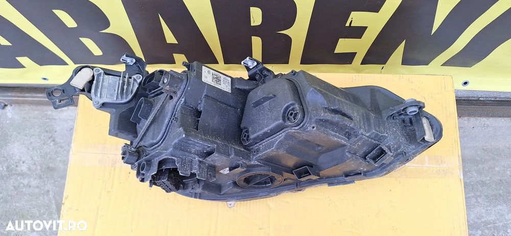 Far stanga Volkswagen Golf 8 LED iq.light - 3