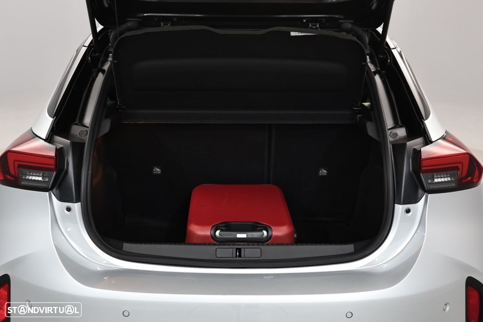 Opel Corsa 1.2 T GS Line Aut. - 26