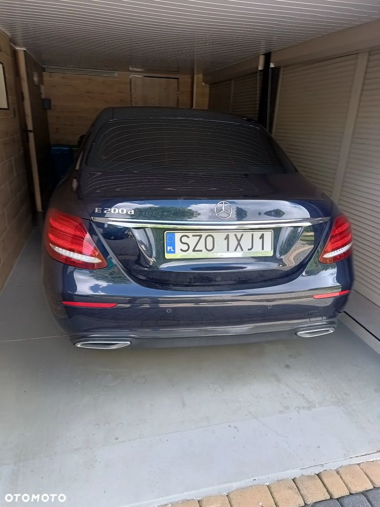Mercedes-Benz Klasa E - 12