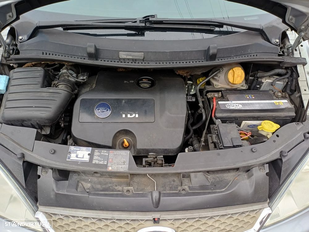 Ford Galaxy TDI Ghia - 40