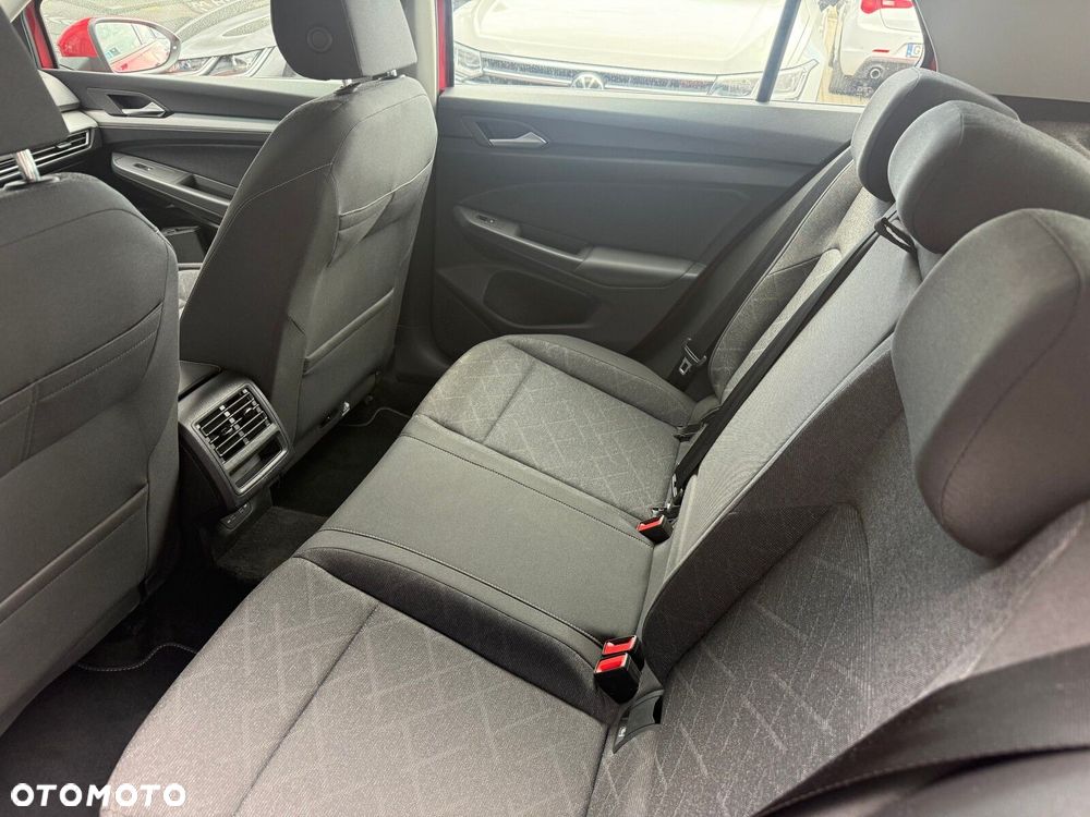 Volkswagen Golf - 14