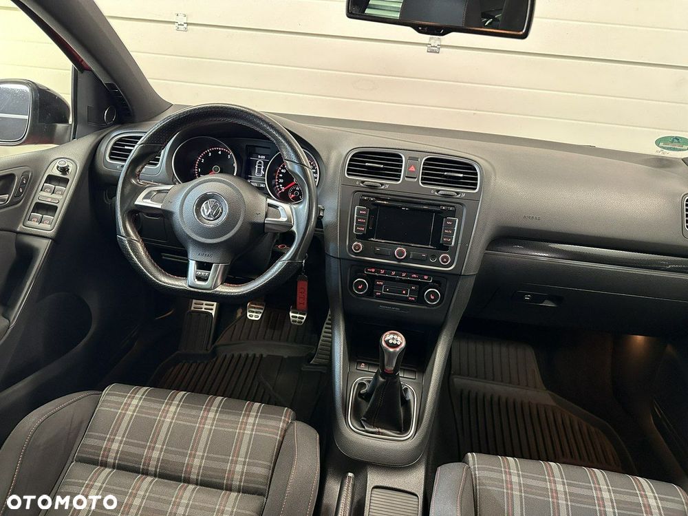 Volkswagen Golf 2.0 GTI Edition 35 - 9