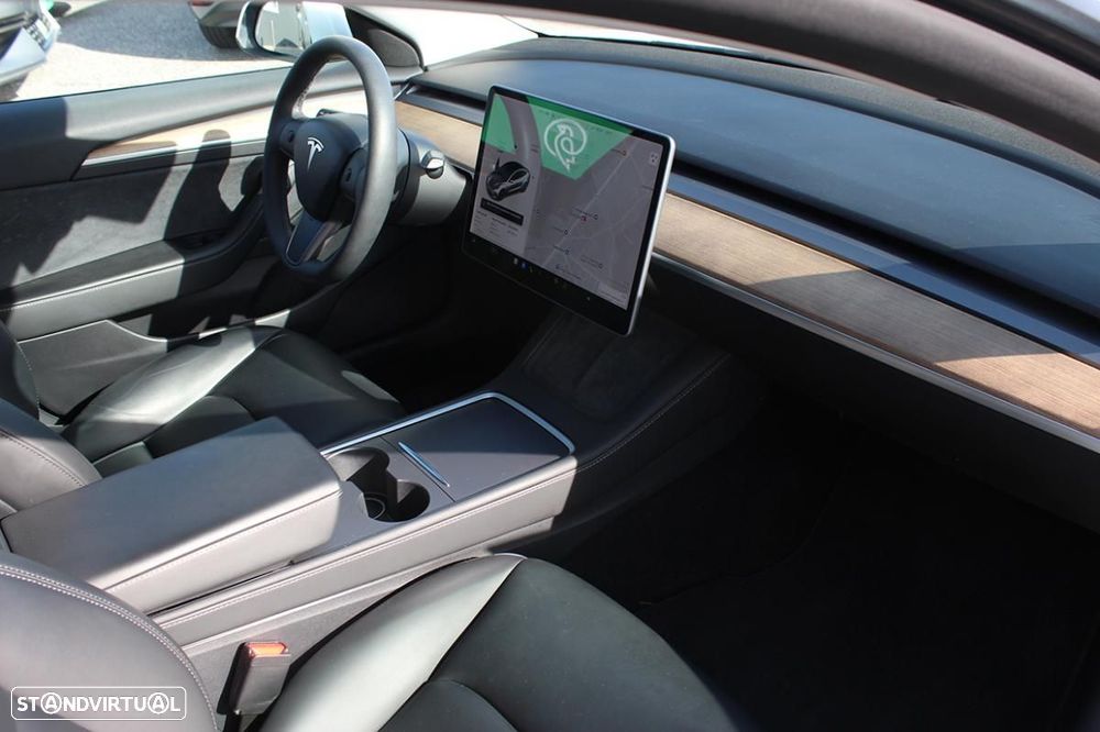 Tesla Model 3 Standard Range Plus RWD - 19