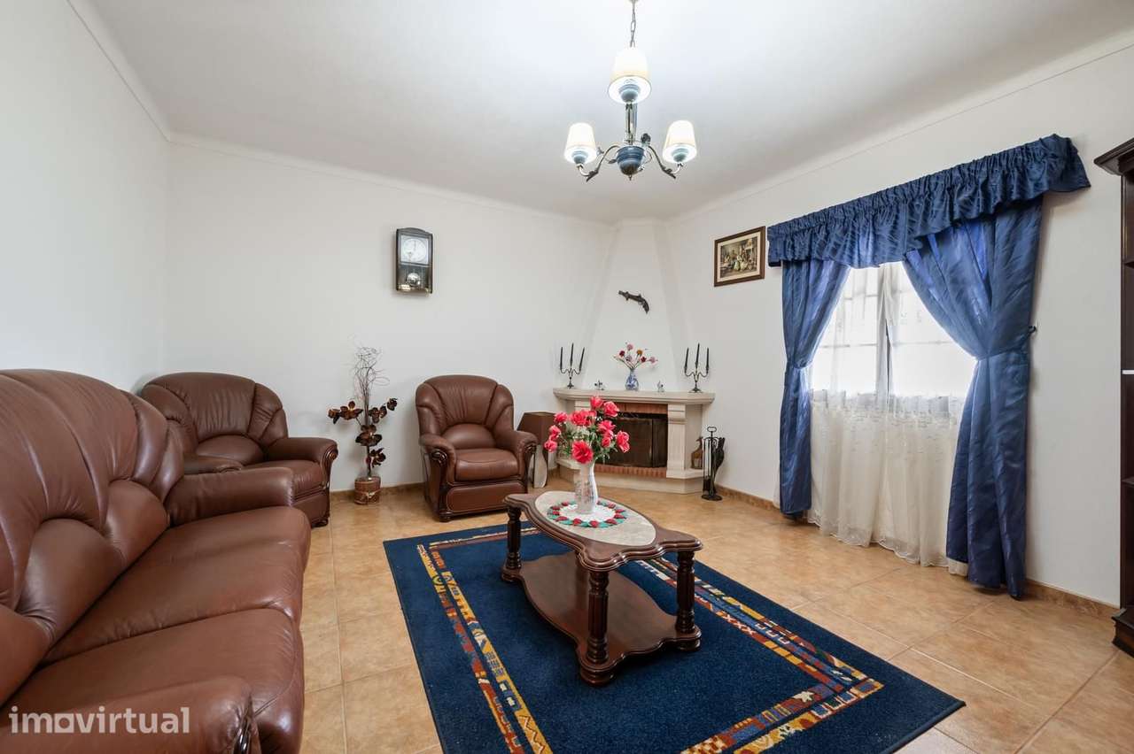 Moradia T3 com jardim, Grandola - Grande imagem: 4/36