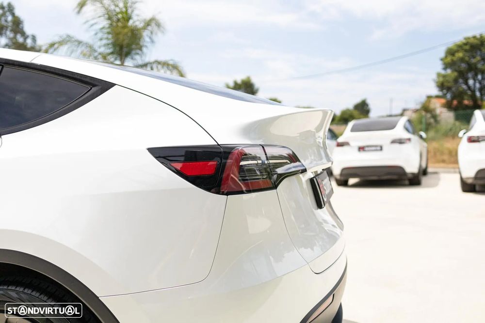Tesla Model Y Long Range Tração Integral — fotografia 14