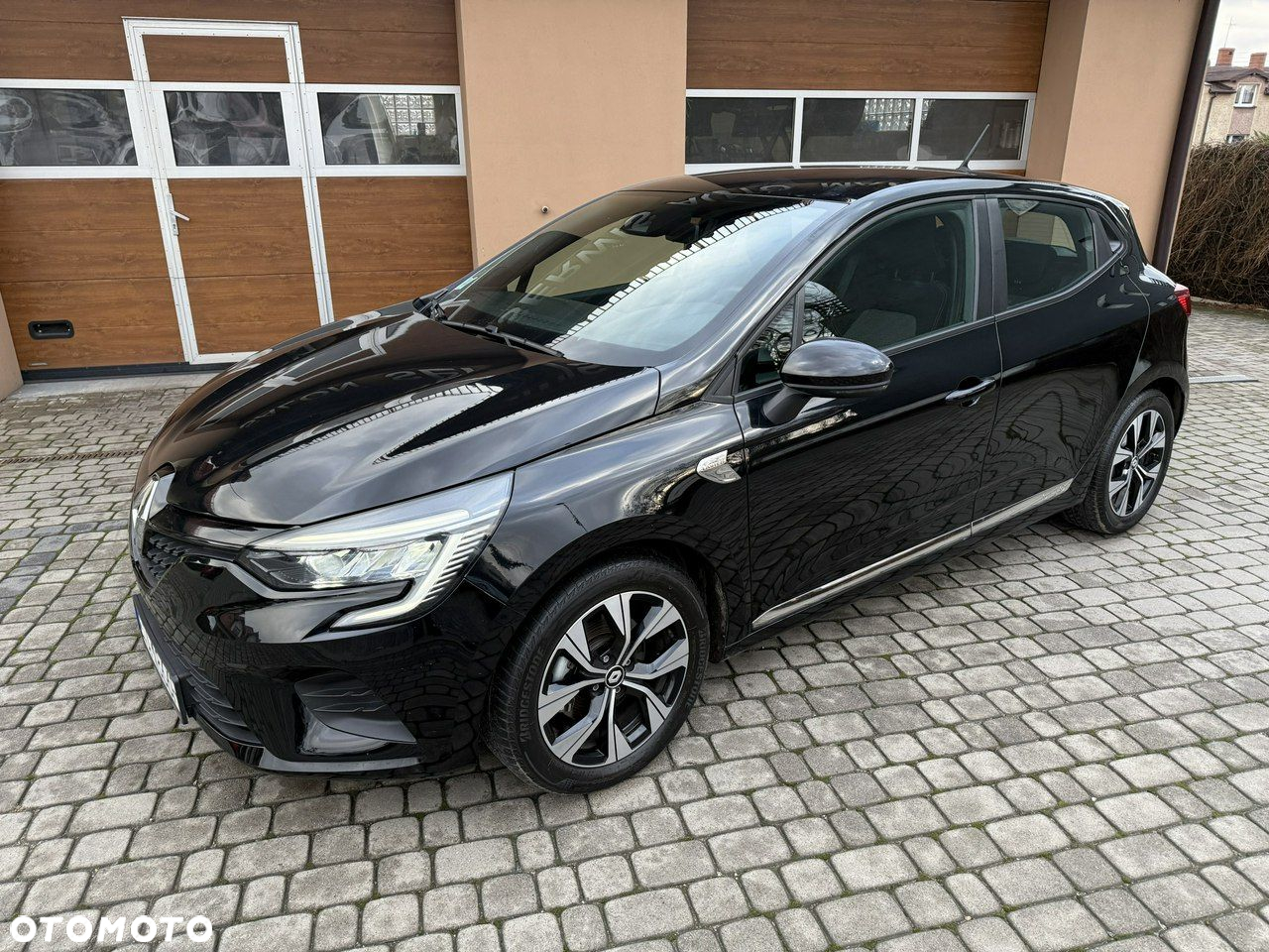 Renault Clio - 12