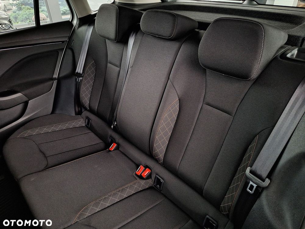 Skoda Kamiq 1.0 TSI Ambition DSG - 20
